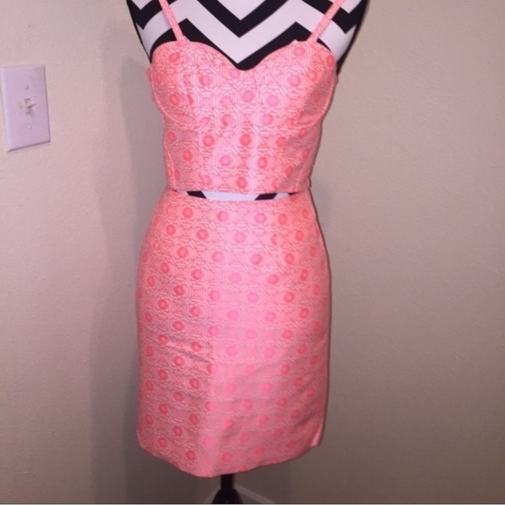 Gianni Bini Canvas Knit Two-Piece Set in Coral Hot Pink Size XXS 00 0P Back Zip